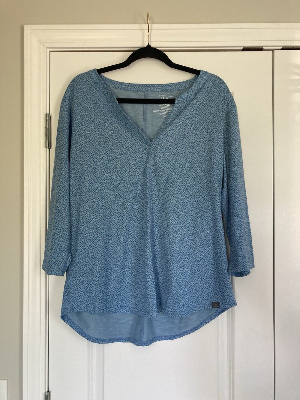 LLBean Women's Blue Textured V-Neck 3/4 Sleeve Casual Top Shirt Size L REG